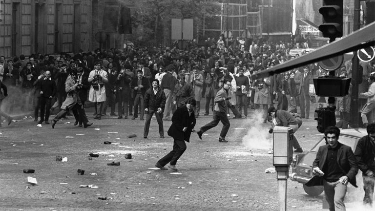 Protestors in Paris, 1968