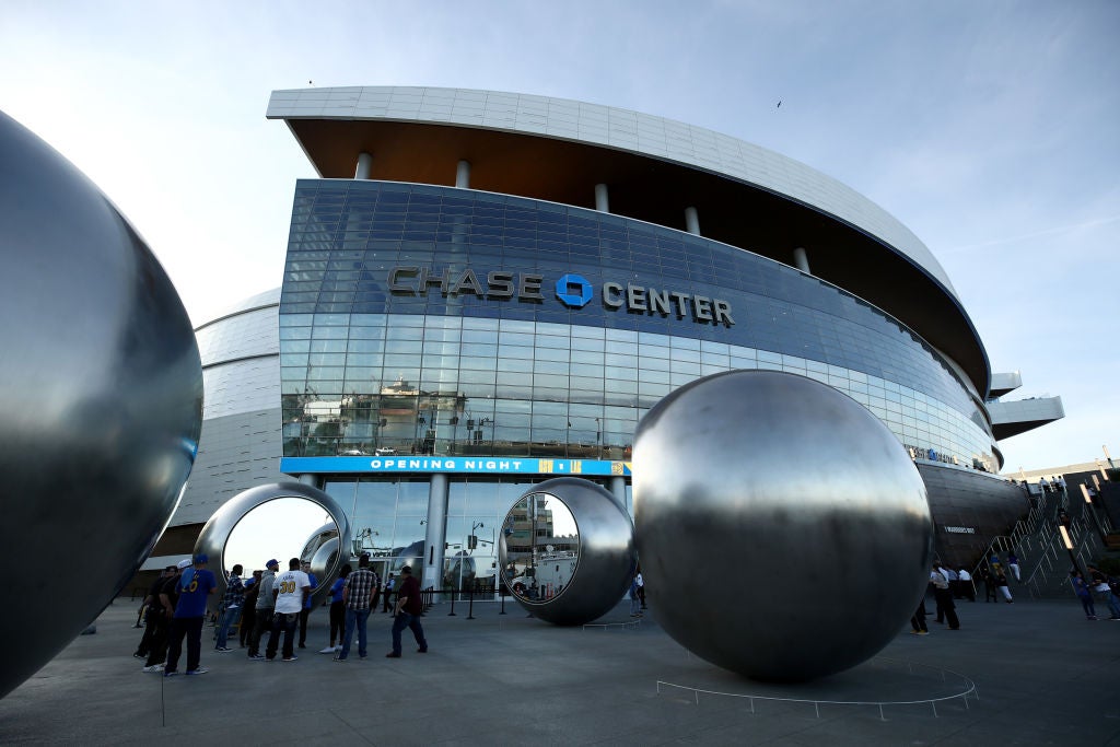 Golden State Warriors Chase Center exterior